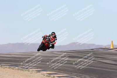 media/Dec-01-2025-Moto Forza (Mon) [[2daa91e15f]]/2-Intermediate Group/Session 2 (Turns 9 and 10)/